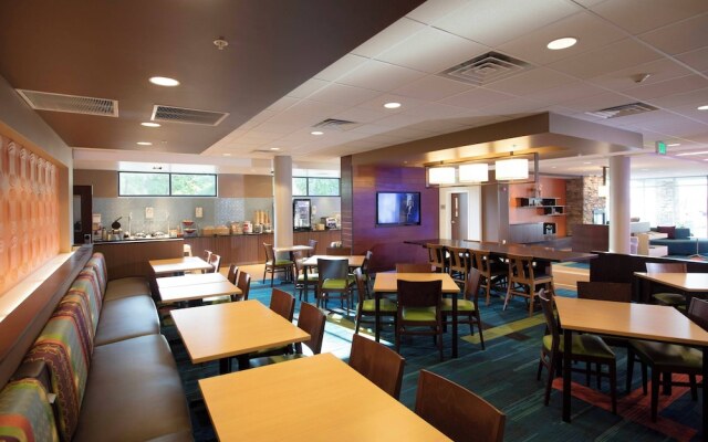 Fairfield Inn & Suites Detroit Lakes