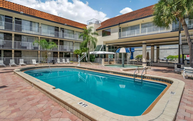 Rodeway Inn Central Clearwater Beach