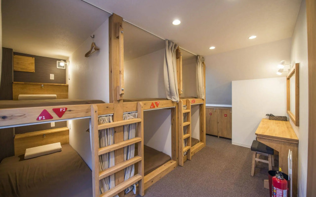 Hostel Ebi
