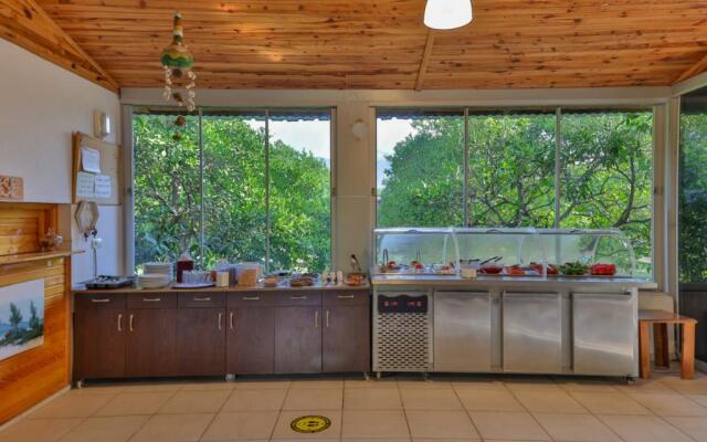 Three Islands Bungalow