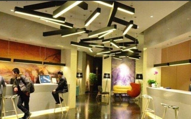 Meijing Zhilv Hotel
