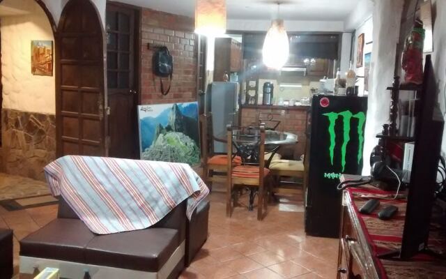 Cusco Cassona Feliz.