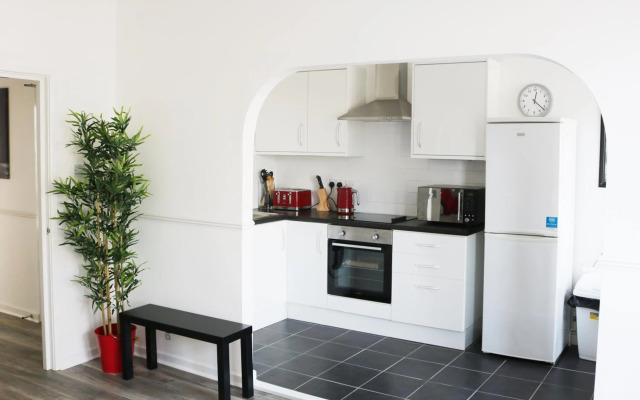 3 Fitzhamon Embankment APARTMENTS