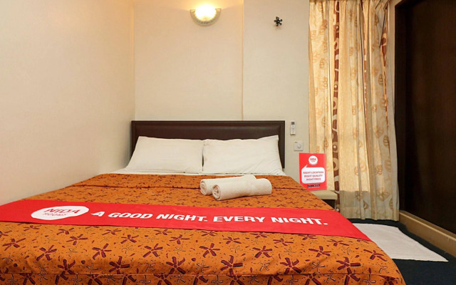 Veenai Hotel