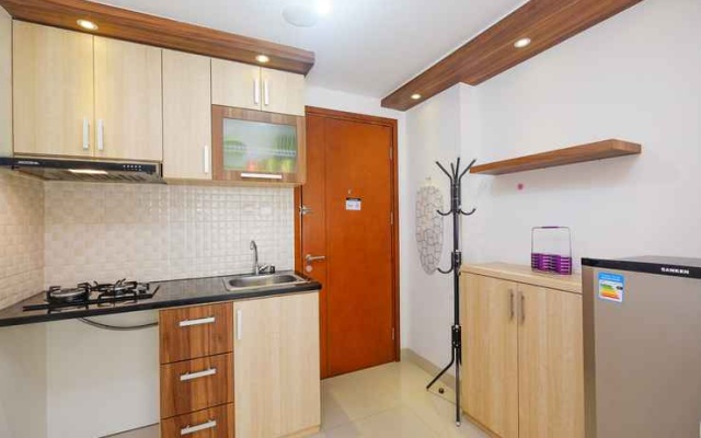 1BR for 3 Pax at Signature Park Grande Apartment By Travelio – Kitchen – Jakarta