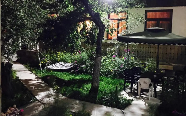 Marina's Guesthouse