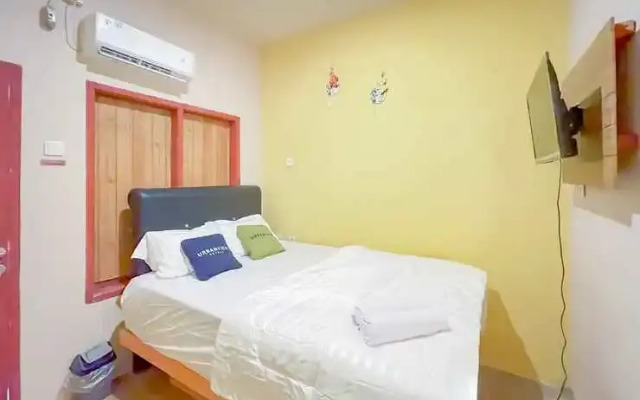 Urbanview Hotel Sany Cirebon