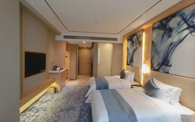 Kelly International Hotel