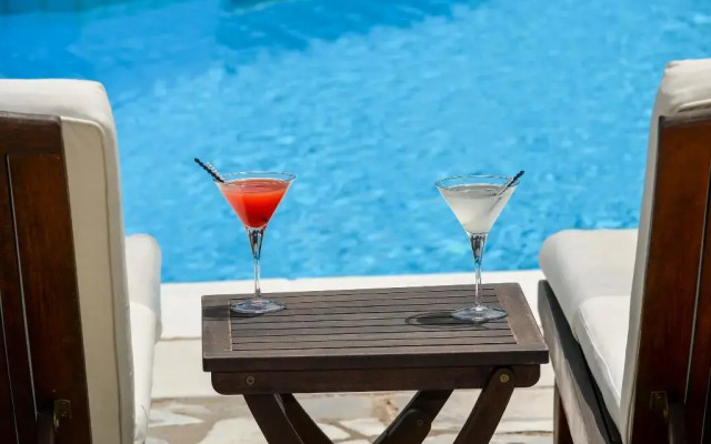 Paxos Club Resort & SPA