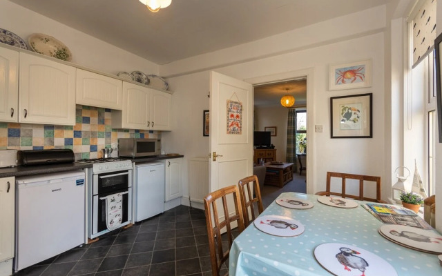 Crail Farm House Perfect for TheCowShed