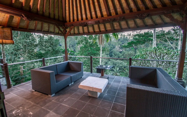 Puri Saron Hotel Madangan