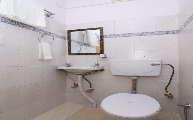 OYO Flagship 14530 Sector 14 Harsh Villa