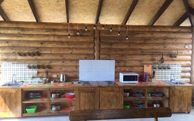 Guest House on Kiaraz 12