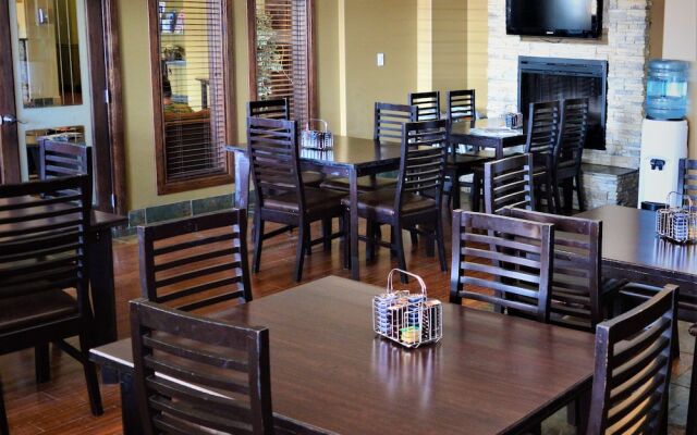 Ramada by Wyndham Cold Lake