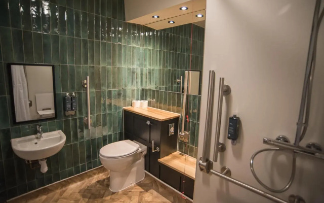 Premier Inn Warrington South