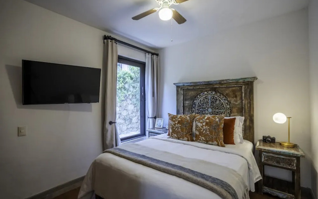 Angelic Centro 2BR with Pool