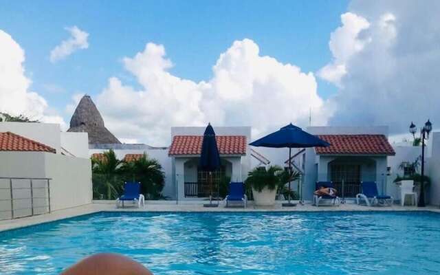 Boca del Mar Residence