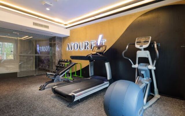 Atour Hotel (Suining Chuanshan High-speed Railway Station)