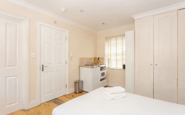 Comfy Studio Apartment Near Trendy Shoreditch