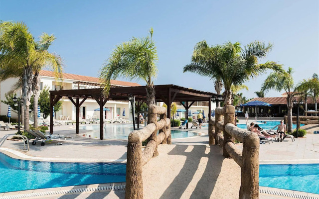 Tsokkos Paradise Village