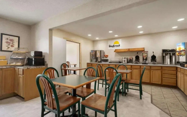 Days Inn Eagle River