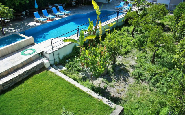 Parla Apart Otel