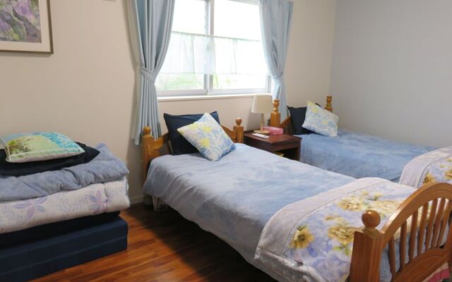 Okinawa Guest House Urizun