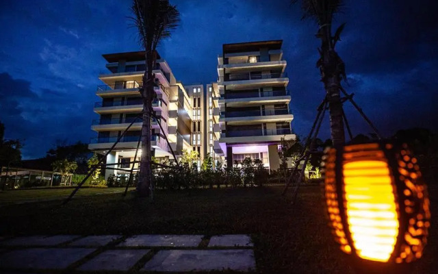 Beachfront Condo Escape 243