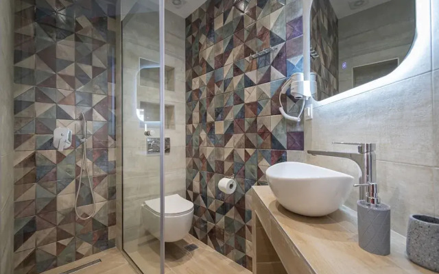 Sabbia Seafront Apartment 4 by Rentalspro