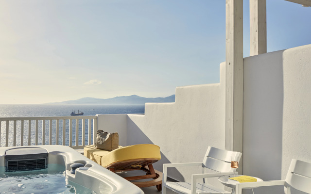Myconian Korali Relais & Chateaux Hotel