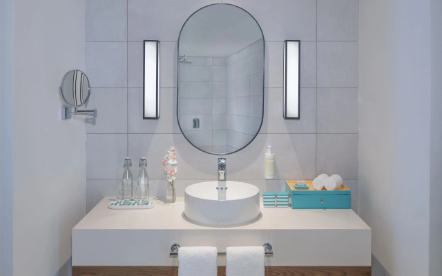 Avani+ Barbarons Seychelles