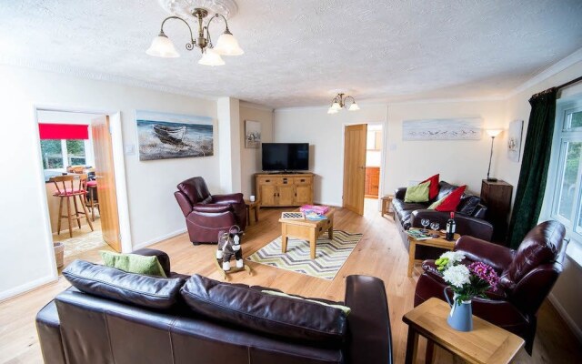 Round Park Annexe