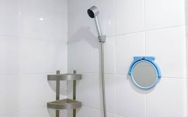 Cozy Stay 1Br At Green Pramuka City Apartment