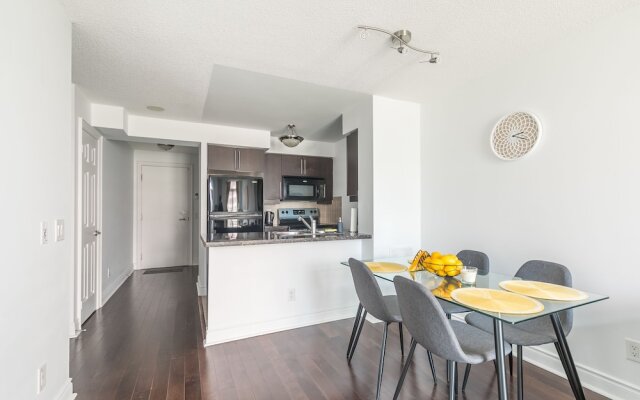 Simply Comfort Gorgeous Apt North York