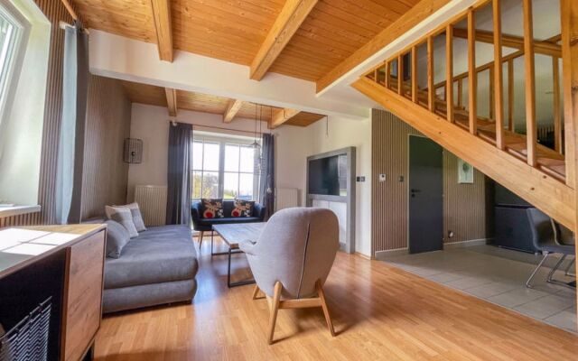 Holiday Hill 32865