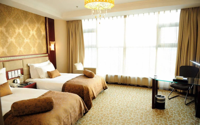 Vienna International Hotel Shandong Yantai FTA Jinshatan Xingyi Square