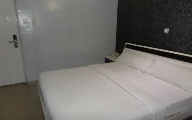 Zaaz Hotel