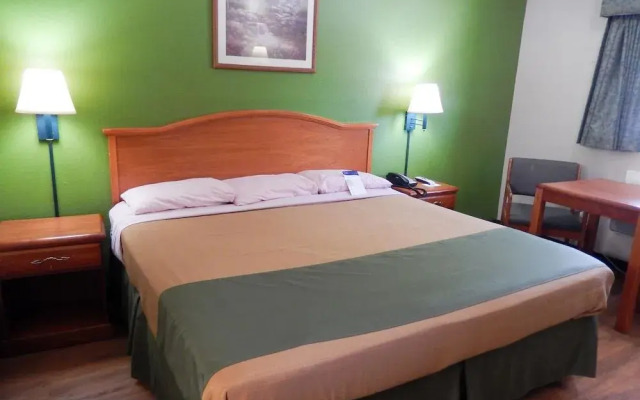 Motel 6 Wharton, TX