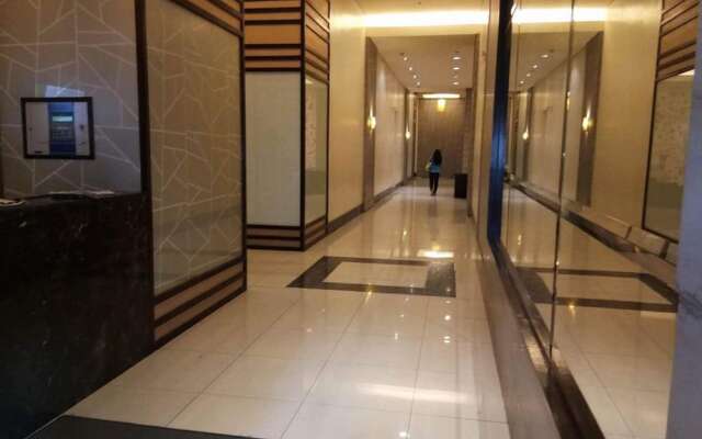 Pioneer Woodlands Condominium