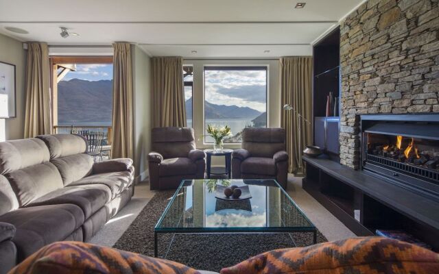 Queenstown Heights