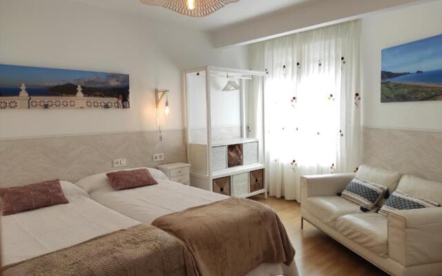 Kaixo Salegi Piso centro 2h+Salon+2wc+Parking