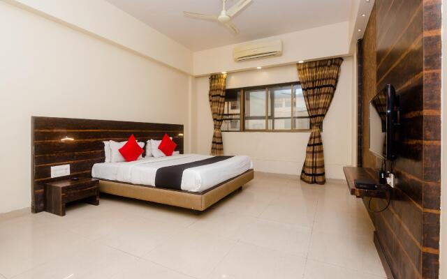 Capital O 60408 Hotel Sai Plaza