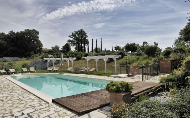 Il Cardo Resort