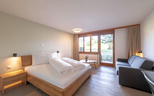 Noah Hotel
