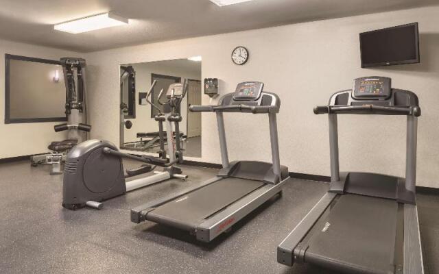 Country Inn & Suites Galena