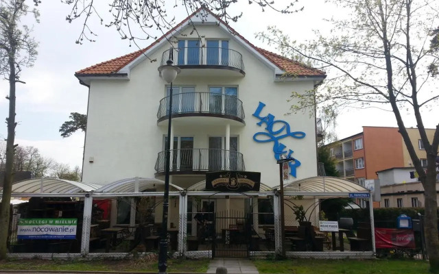 Pensjonat Lazur