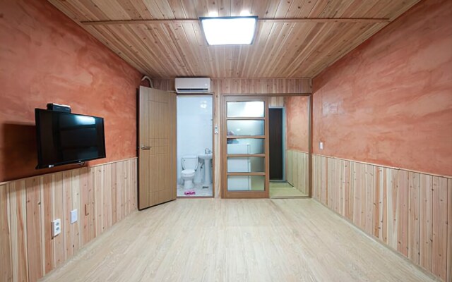 Sunrise Yeodaji Pension