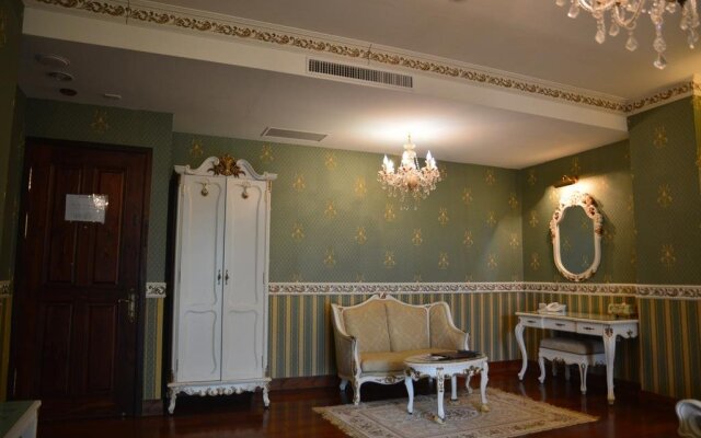 Florence Resort Villa Constantinople