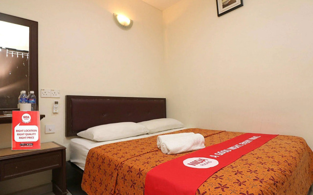 Veenai Hotel