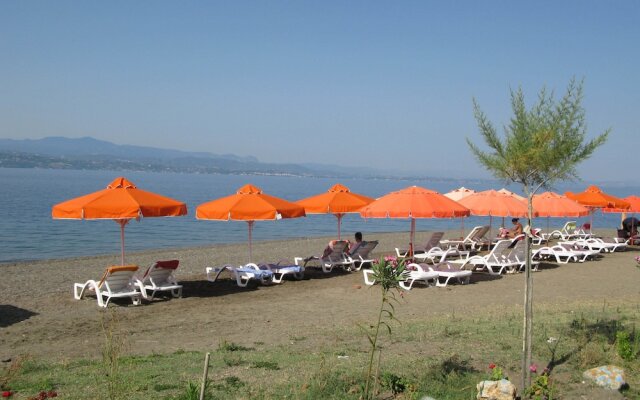 Pansion Akrogiali
